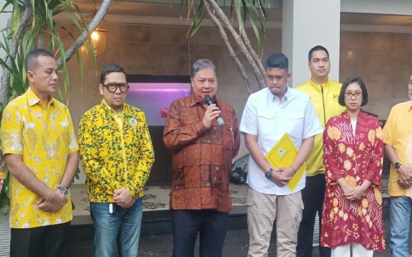 Pilgub Sumut 2024, Golkar Serahkan Surat Tugas ke Bobby Nasution