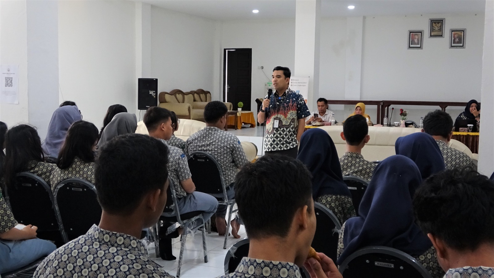 Program JMS, Kejati Sumut Penyuluhan Hukum Tentang ITE dan Narkoba di SMAN 5