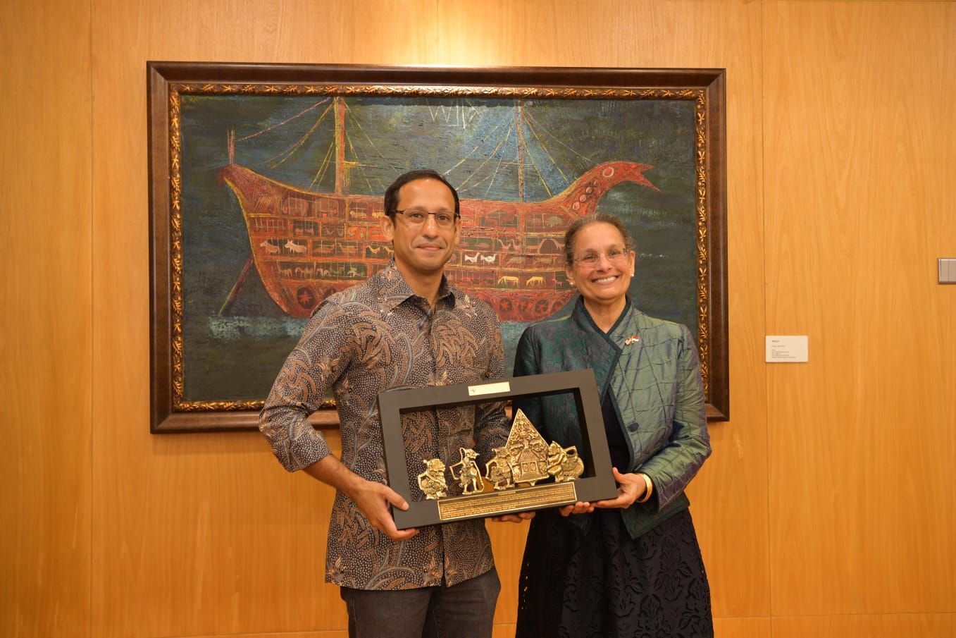 Menteri Nadiem Sambut Dubes AS Kamala Lakhdhir untuk Perkuat Kerja Sama Pendidikan dan Budaya