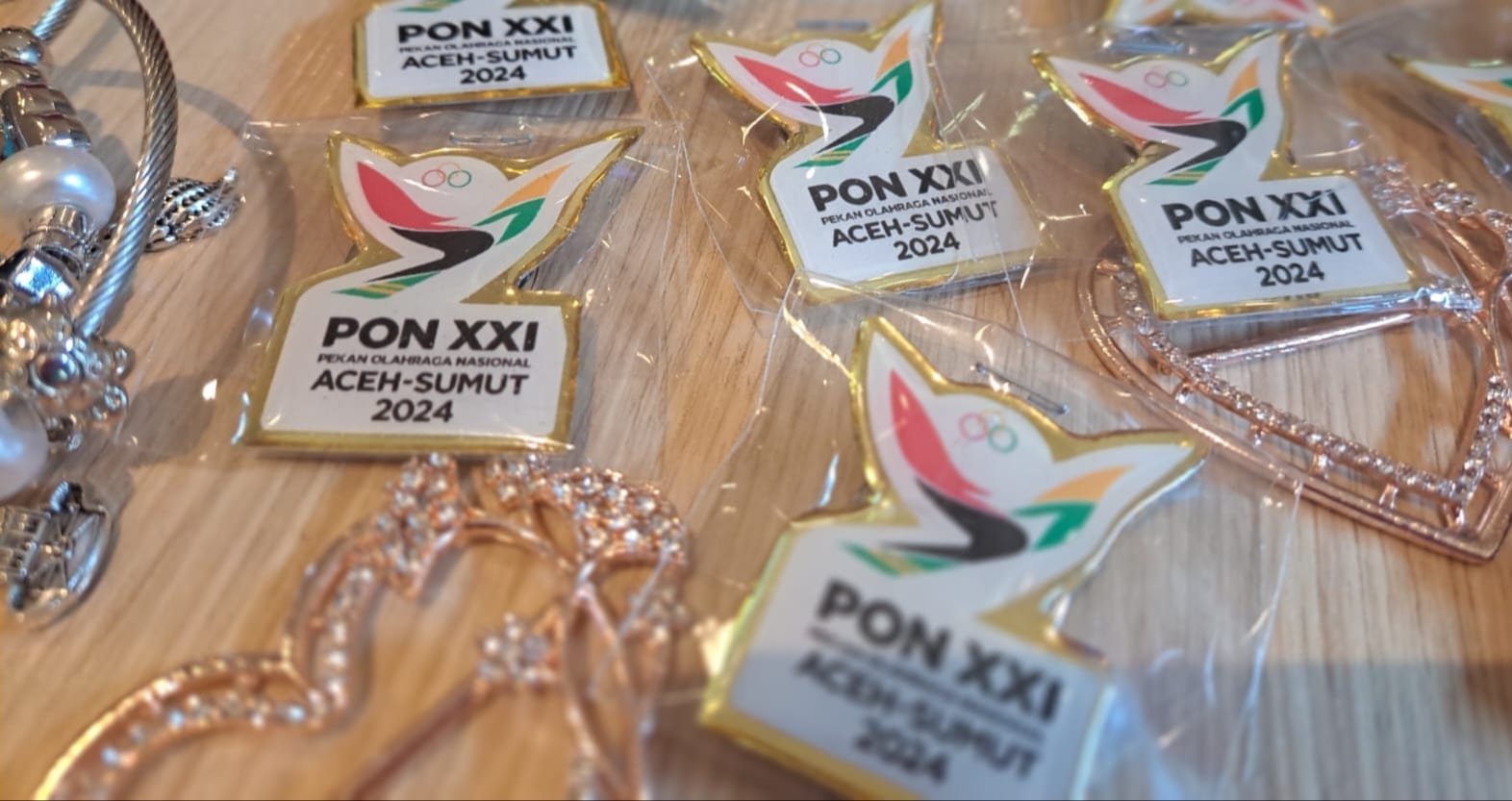 Stand Pernak-pernik PON XXI Tarik Perhatian di Pameran UMKM Medan