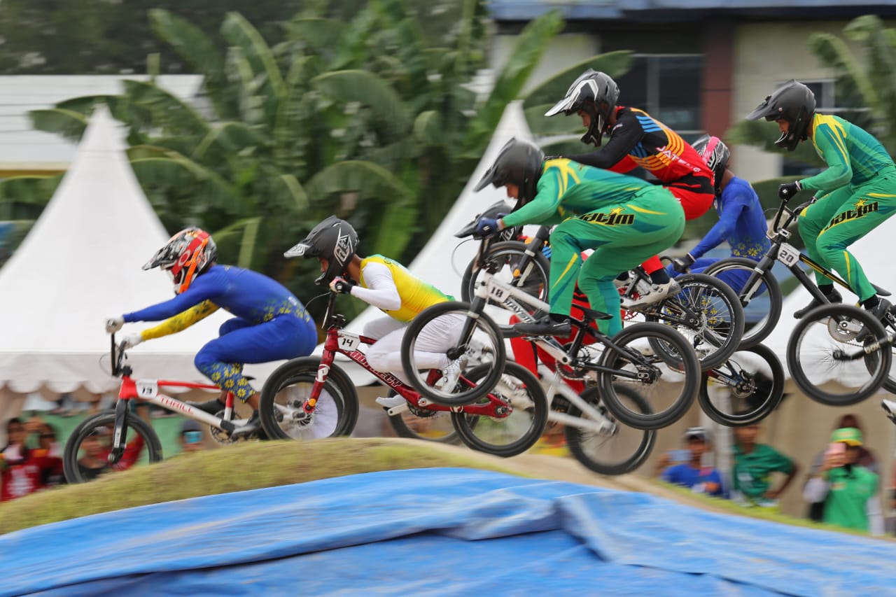 Sumut Raih Perak, Sumsel Rebut Emas BMX Putra