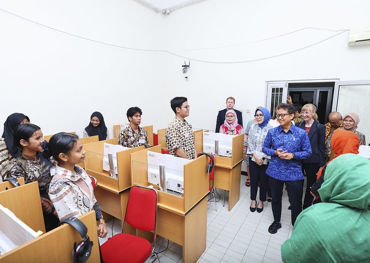Kemenkes Buka Kelas Internasional Jerman di Poltekkes Medan dan Maluku