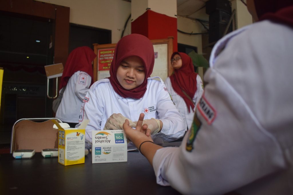 PMI Kota Tangerang Gelar Pengobatan Gratis untuk Ratusan Warga