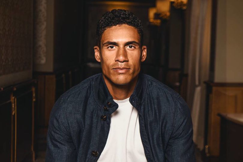 Raphael Varane Resmi Pensiun dari Dunia Sepak Bola