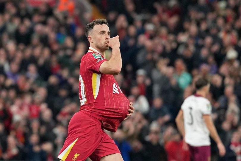 Liverpool Tumbangkan West Ham  5-1