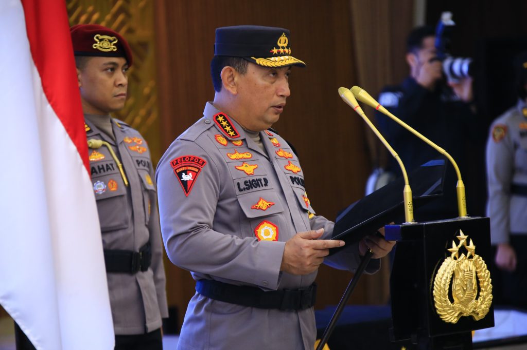 Kapolri Lantik Kapolda dan Jabatan Baru di Polri