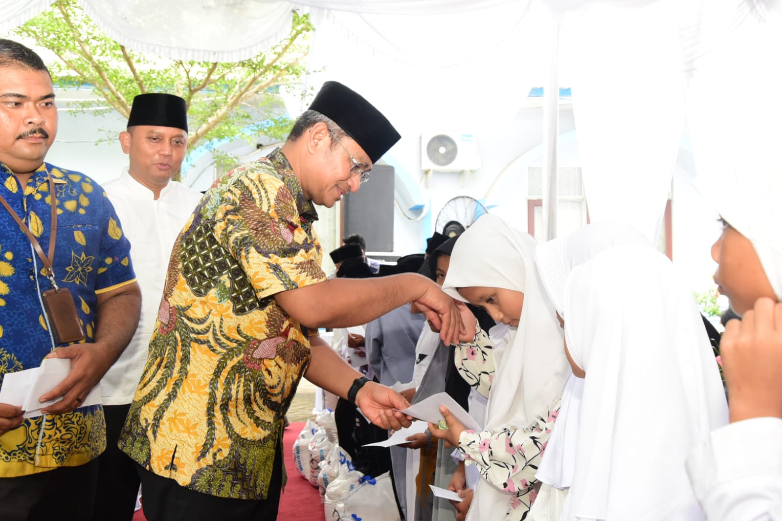 Pj Bupati Deliserdang Ajak Bantu Sesama di Peringatan Maulid Nabi