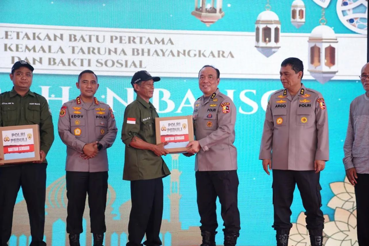Ground Breaking Masjid SMA Kemala Taruna Bhayangkara, Polri Siapkan SDM Unggul