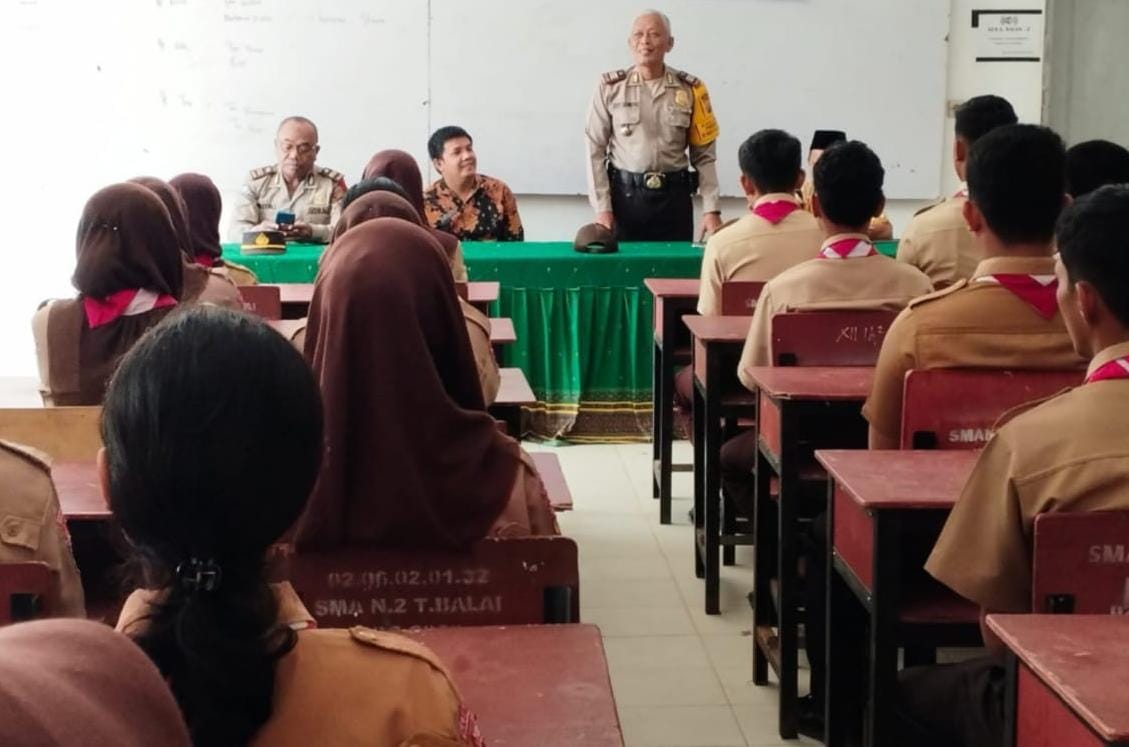 Police Go To School Polres Tanjungbalai di SMAN 2 Tanjungbalai