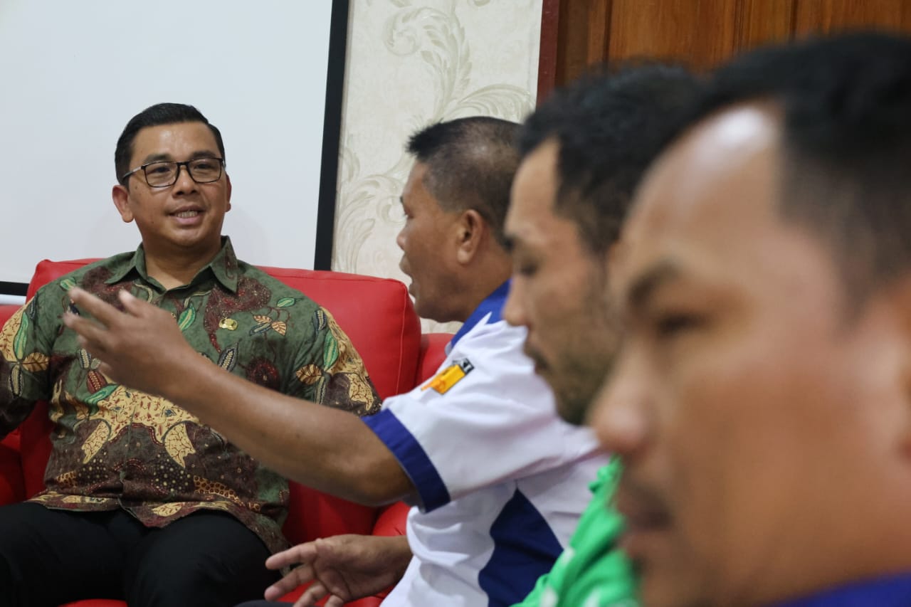 Pjs Bupati Toba Apresiasi Atlet Karate Peraih Medali Emas PON XXI