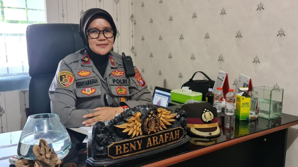 Perjuangan Wanita Dayak Lawan Judi di Balik Tradisi Adat Wara
