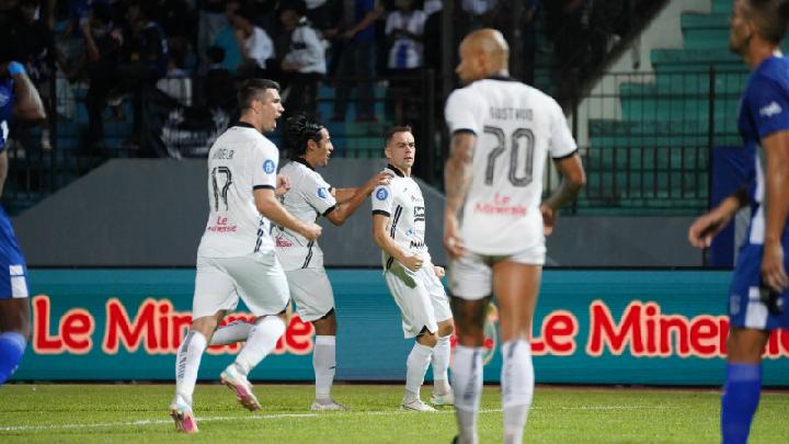 Persija Jakarta Taklukkan PSIS Semarang 2-0, Masuk Peringkat Keenam Liga 1