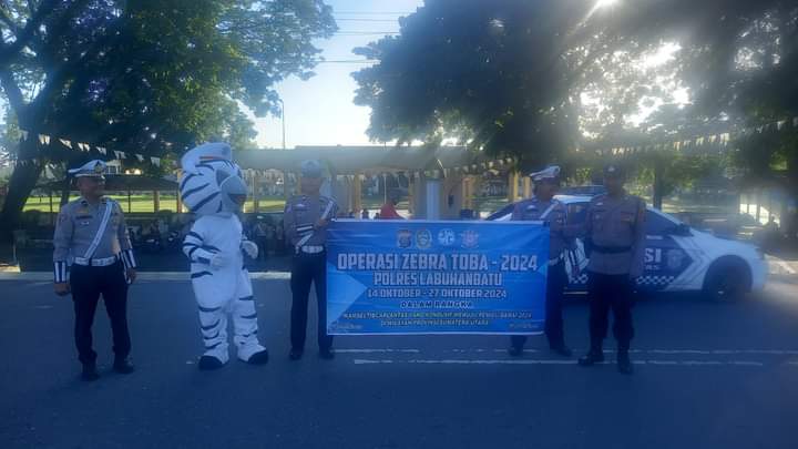 Sosialisasi Tertib Berlalu Lintas: Satlantas Polres Labuhanbatu Gandeng Badut Zebra