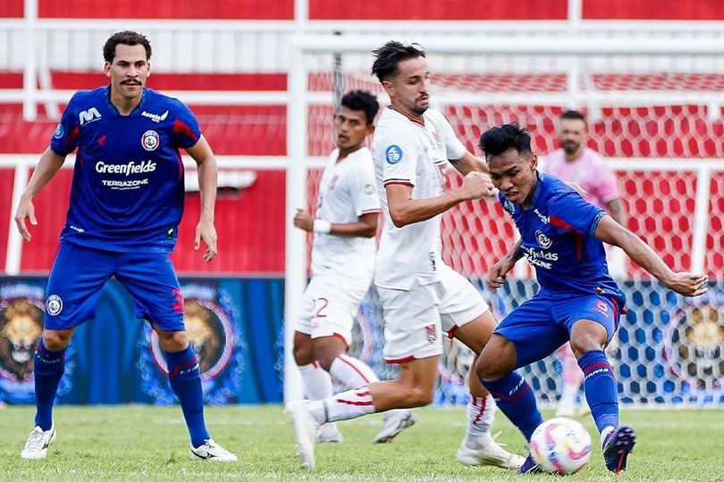 Arema FC Tampilkan Comeback Gemilang, Kalahkan Malut United 3-1