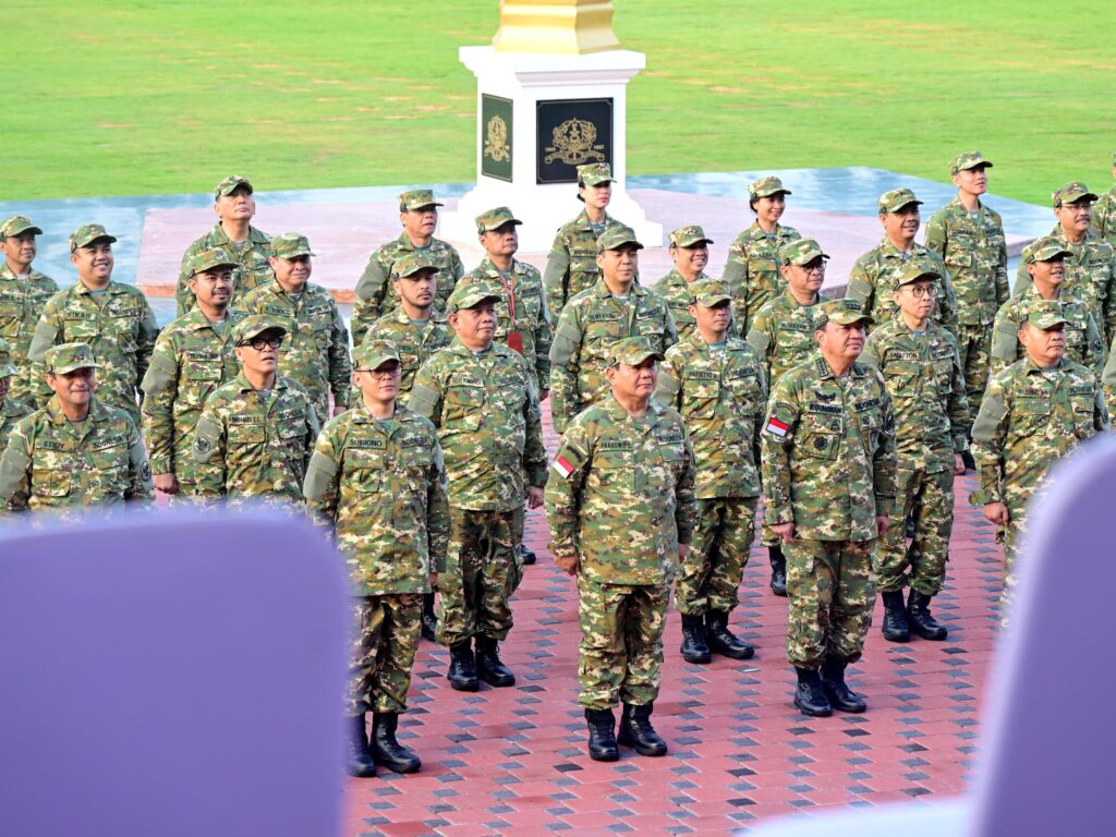 Kegiatan Senam Pagi Kabinet Merah Putih: Membangun Kebersamaan di Akademi Militer Magelang
