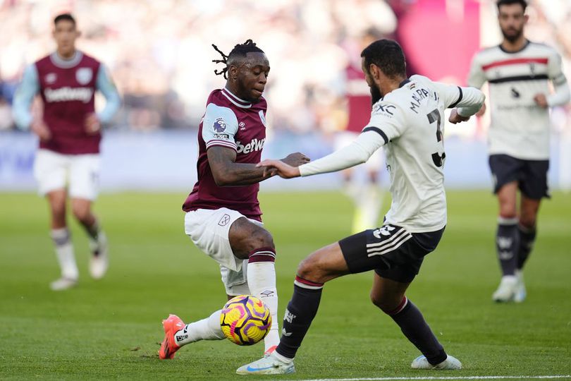 West Ham Tumbangkan Manchester United 2-1