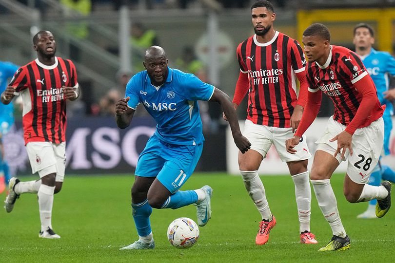 Napoli Raih Kemenangan Penting Atas AC Milan Skor 2-0