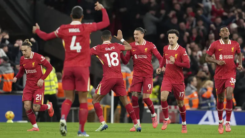Liverpool Raih Kemenangan Dramatis, Man City Keok di Bournemouth