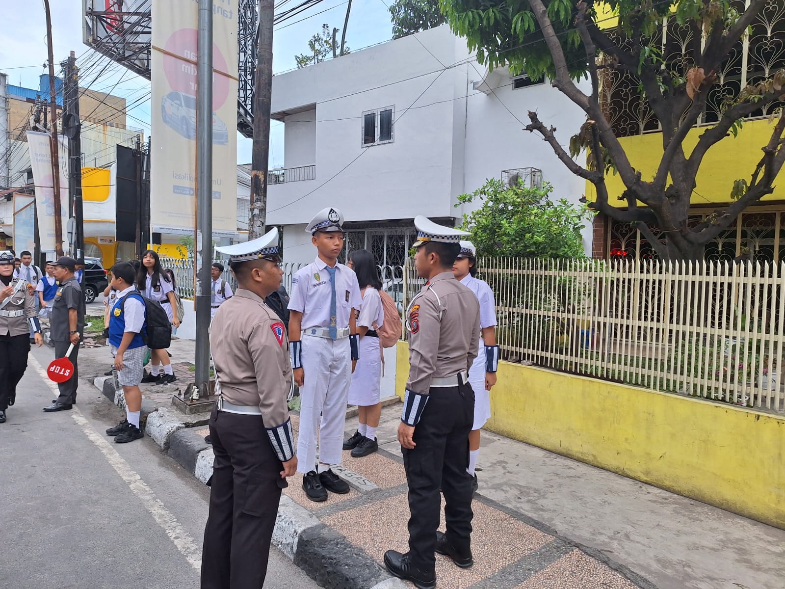 Satlantas Polrestabes Medan Perkuat Patroli Keamanan Sekolah Melalui Pembinaan PKS
