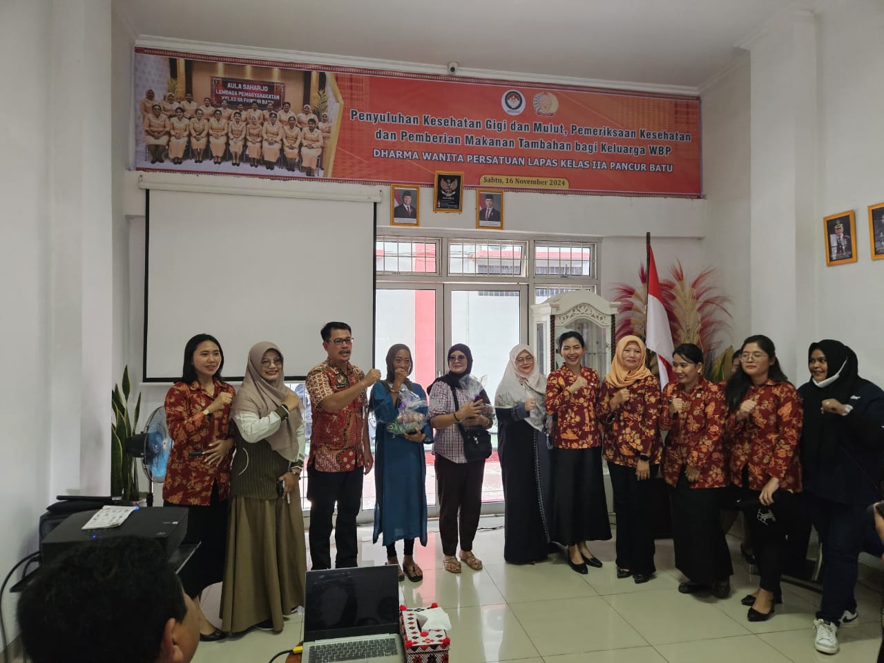 Lapas Pancurbatu Gelar Kegiatan Sosial Bersama DWP untuk Keluarga WBP dan Masyarakat Sekitar