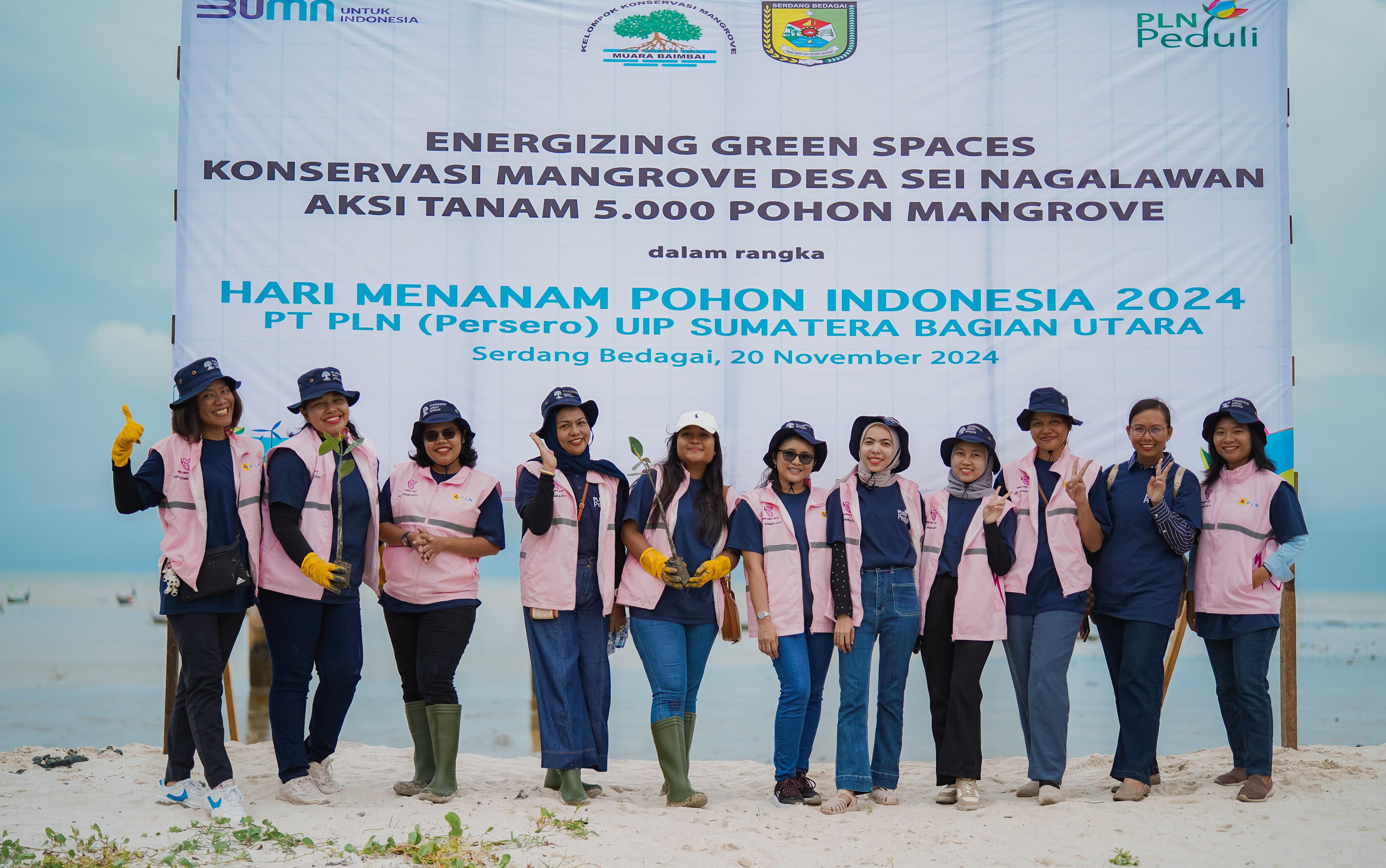Sambut Natal dan Tahun Baru, Srikandi PLN Gelar Aksi Tanam 5.000 Mangrove di Sergai