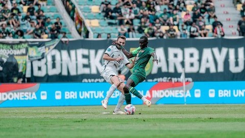 Persebaya Surabaya Kalahkan Persija Jakarta 2-1