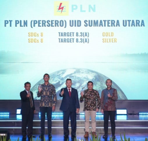 Tingkatkan Perekonomian Desa Melalui Program TJSL, PLN UID Sumut Raih 2 Penghargaan ISDA 2024
