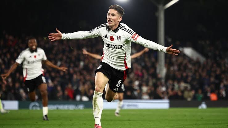 Fulham Kalahkan Brentford 2-1