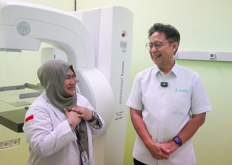 Menkes Budi: Deteksi Dini Kanker Payudara Kunci Selamatkan Perempuan Usia 40 Tahun ke Atas