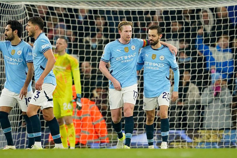 Manchester City Tundukkan Nottingham Forest 3-0
