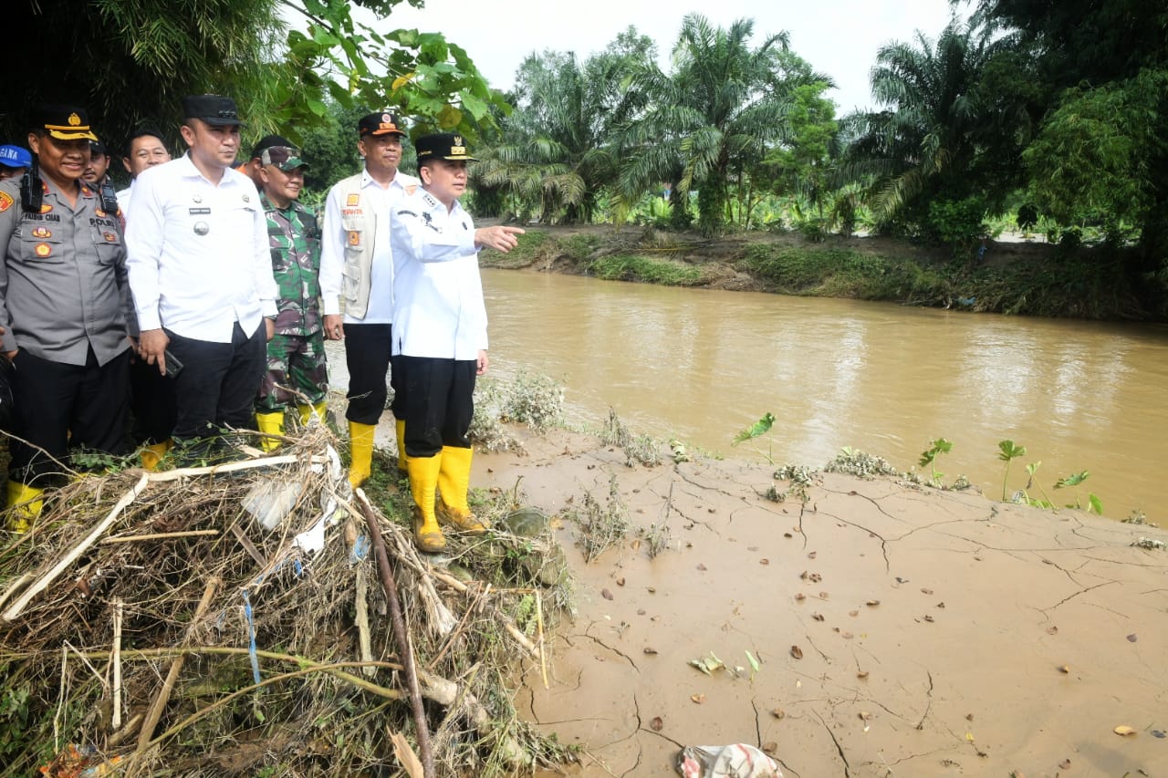 A Fatoni Fokuskan Peninggian Tanggul Sungai untuk Cegah Banjir di Patumbak