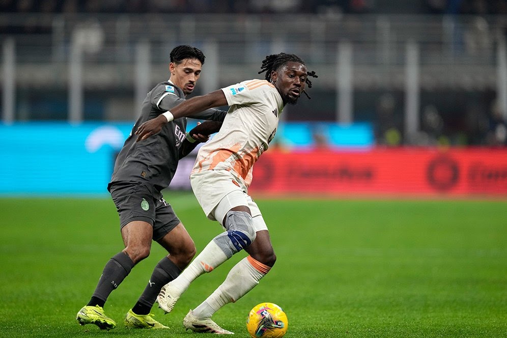 Milan Tertahan Roma di San Siro, Serie A Makin Ketat