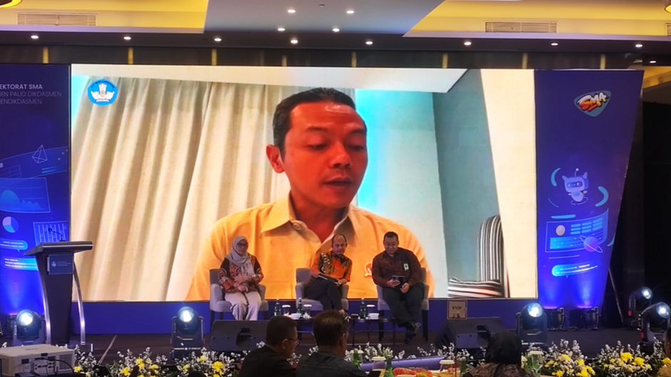 Kemendikdasmen Implementasikan Pembelajaran Coding dan AI di SMP-SMA dalam Mendukung Transformasi Digital