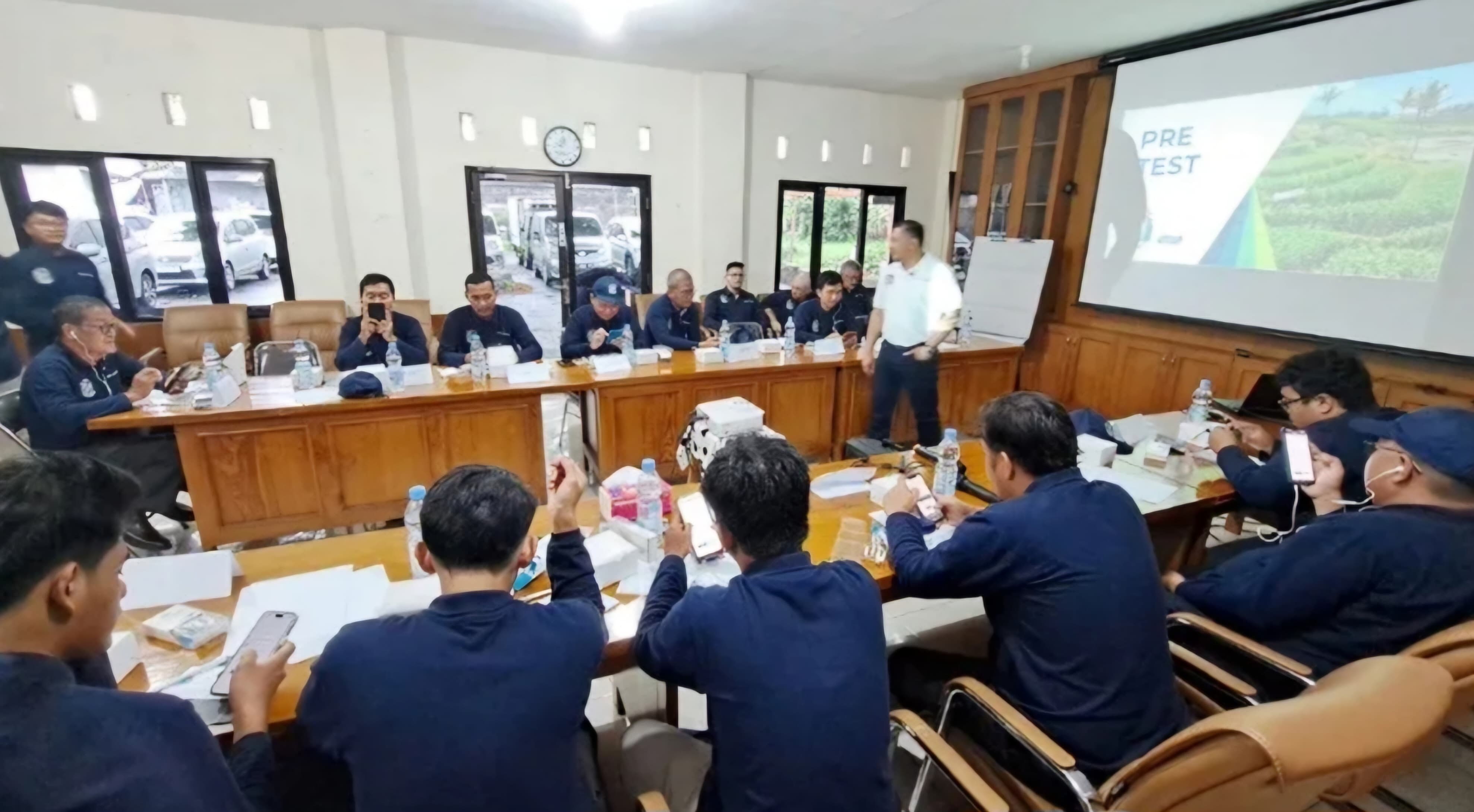 Kemitraan Indonesia-AS: Meningkatkan Kesejahteraan Peternak Sapi Perah