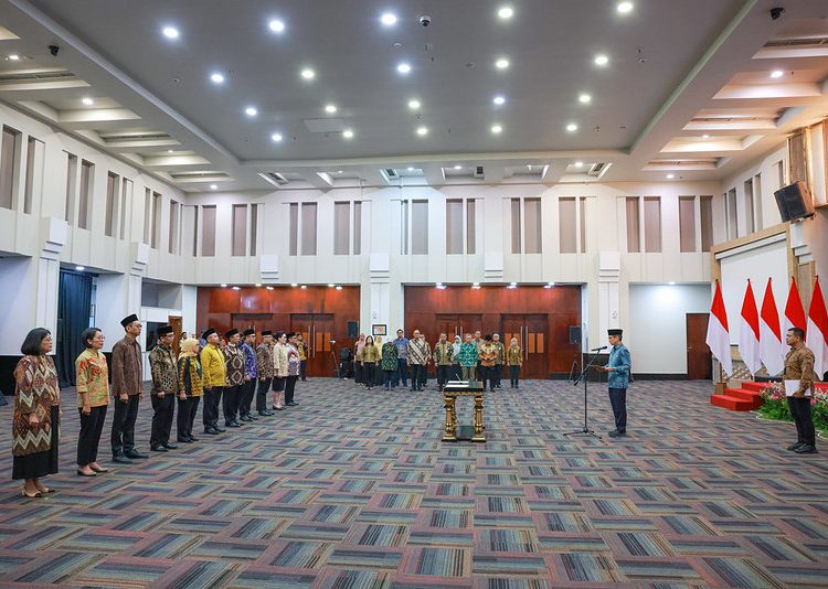 Menkes Lantik Pejabat Pimpinan Tinggi Madya, Amanah Besar untuk Meningkatkan Layanan Kesehatan