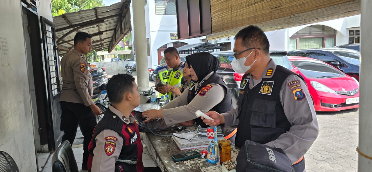 Polda Sumut Lakukan Pemeriksaan Kesehatan Rutin untuk Personel Pengamanan KPU dan Bawaslu