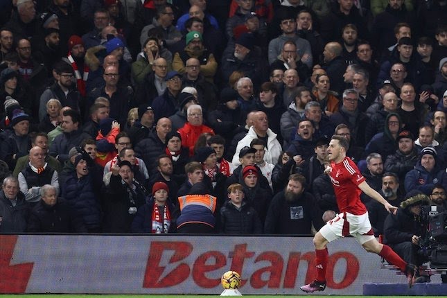 Liverpool dan Nottingham Forest Bermain Imbang 1-1