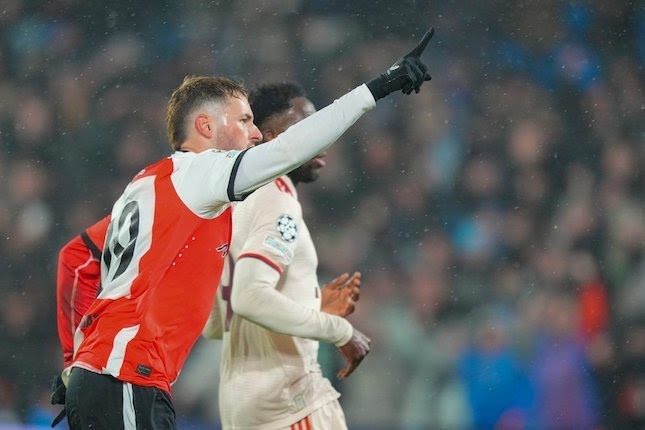Feyenoord Bantai Bayern Munchen 3-0 di Liga Champions, Gimenez Jadi Bintang