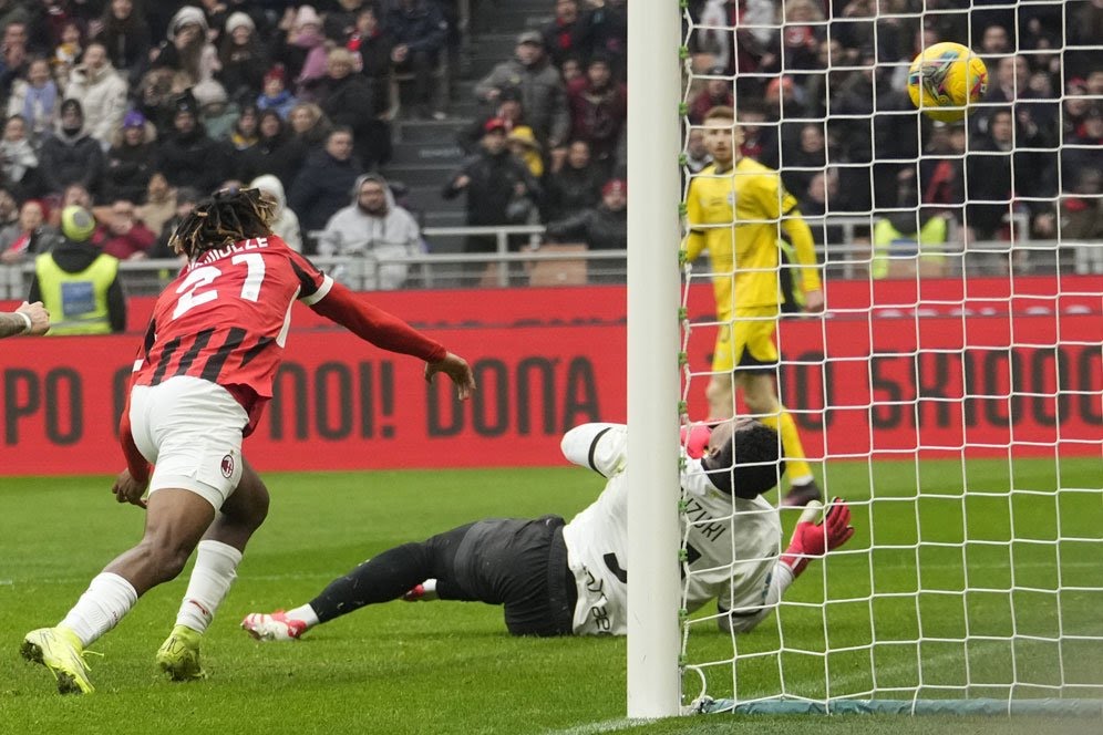 AC Milan Menang Dramatis 3-2 atas Parma, Reijnders dan Chukwueze Jadi Pahlawan