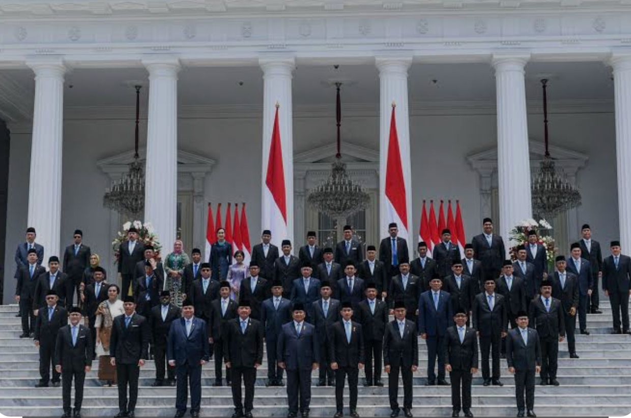 Kepuasan Publik Dorong Pemerintah Tingkatkan Kinerja