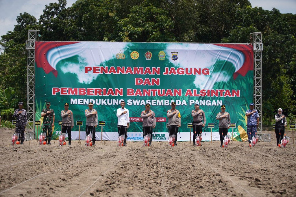 Kapolri Dukung Swasembada Jagung Nasional Lewat Program Ketahanan Pangan di Bantul
