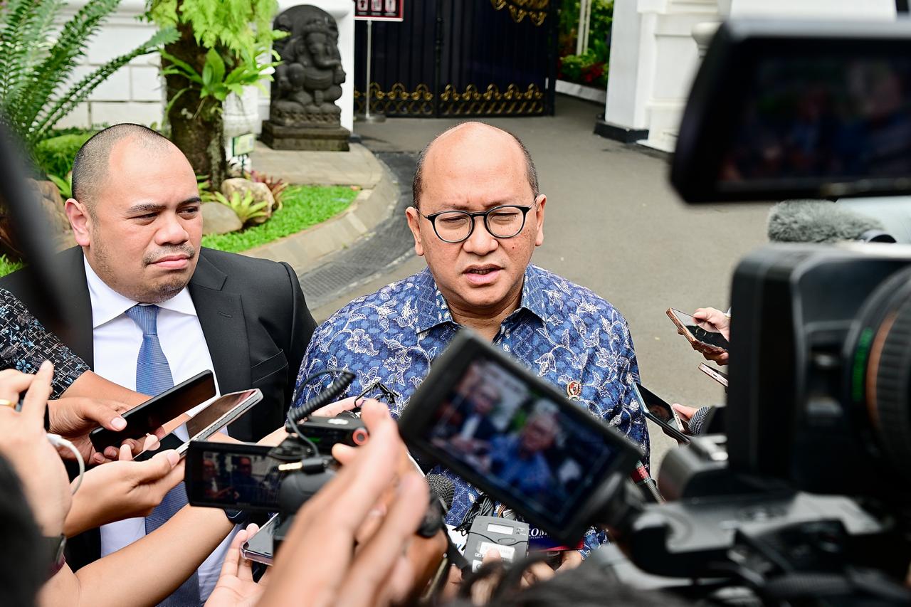 Strategi Investasi Mobil Listrik Dibahas Presiden Prabowo di Istana Merdeka