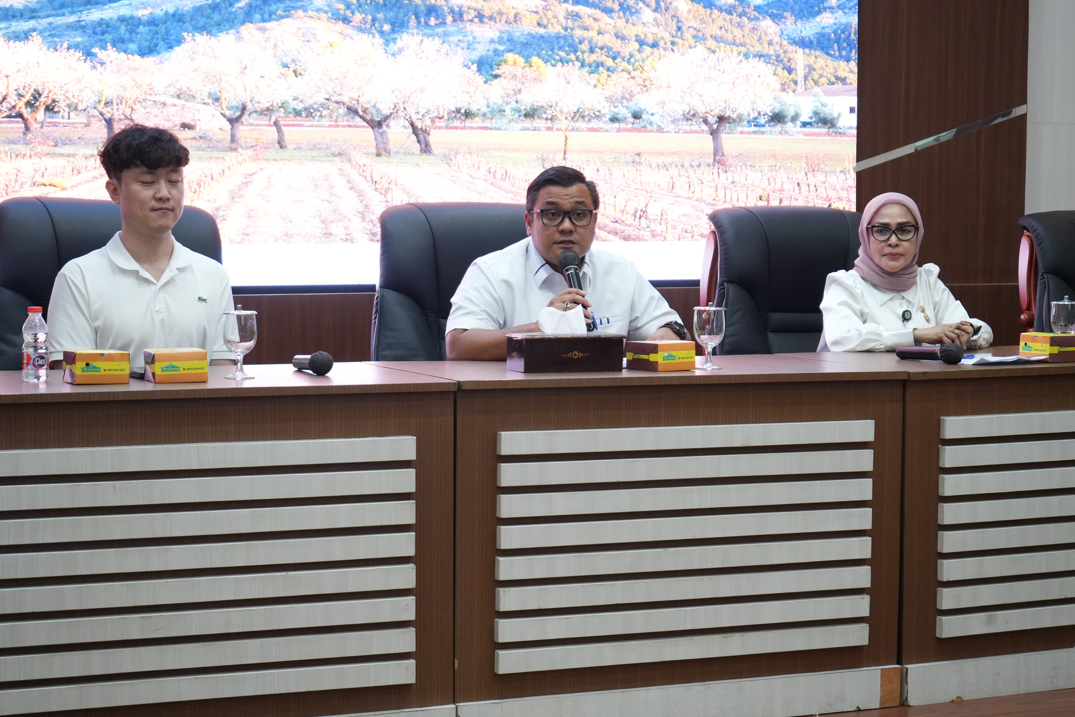12 Pelajar Gwangju Belajar Budaya dan Adat Istiadat Kota Medan