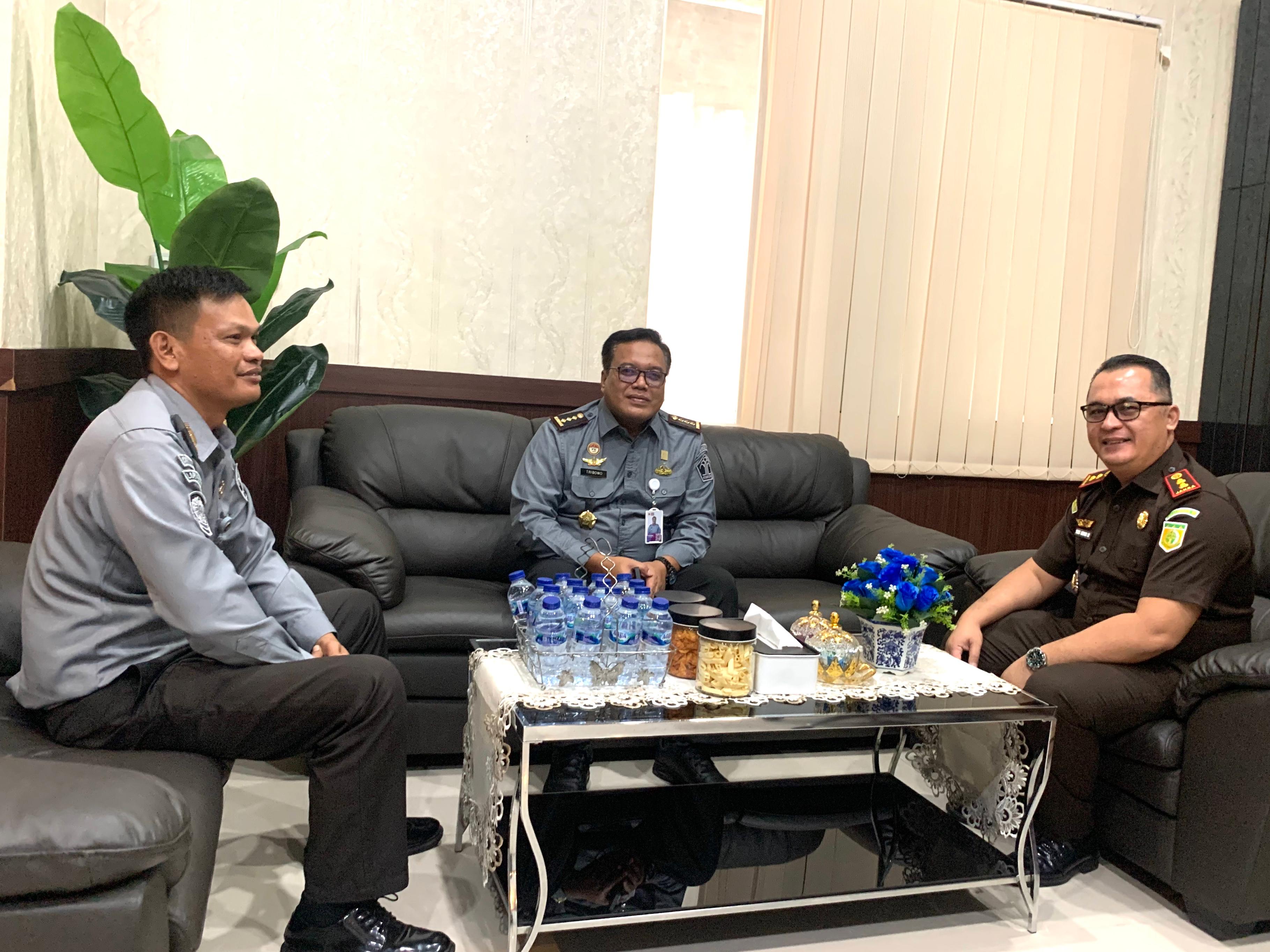 Kalapas Pancurbatu Jalin Silaturahmi dengan Kejaksaan dan Koramil Pancurbatu