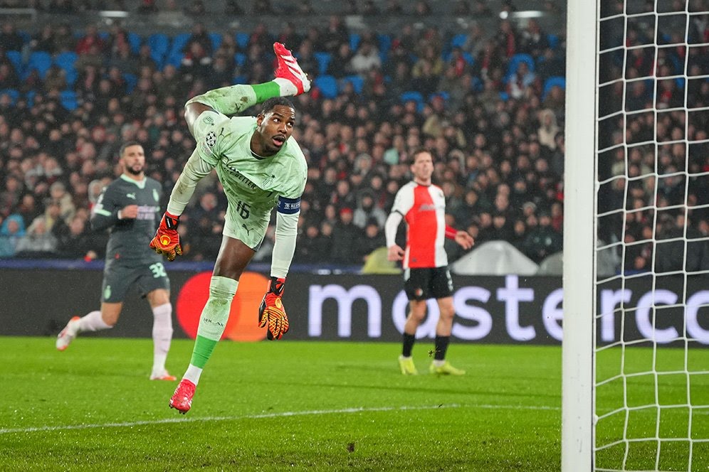 AC Milan Takluk 0-1 dari Feyenoord, Gol Cepat Paixao Jadi Pembeda