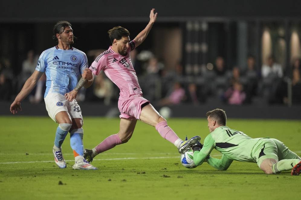 Inter Miami Bermain Imbang 2-2 dengan New York City FC, Messi Cetak Dua Assist