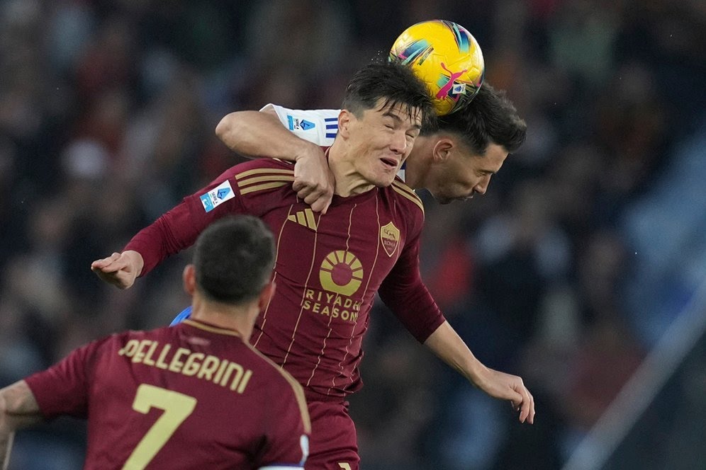 AS Roma Comeback dan Kalahkan Como 2-1 di Olimpico