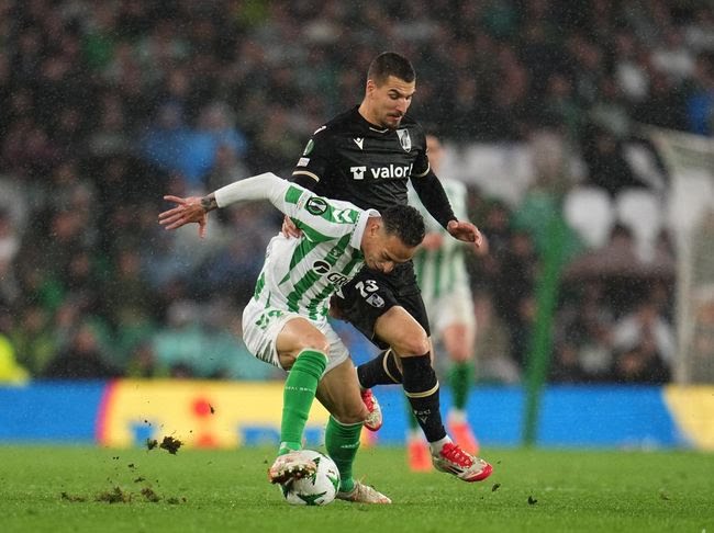Real Betis Ditahan Imbang Vitoria Guimaraes 2-2, Antony Sumbang Assist