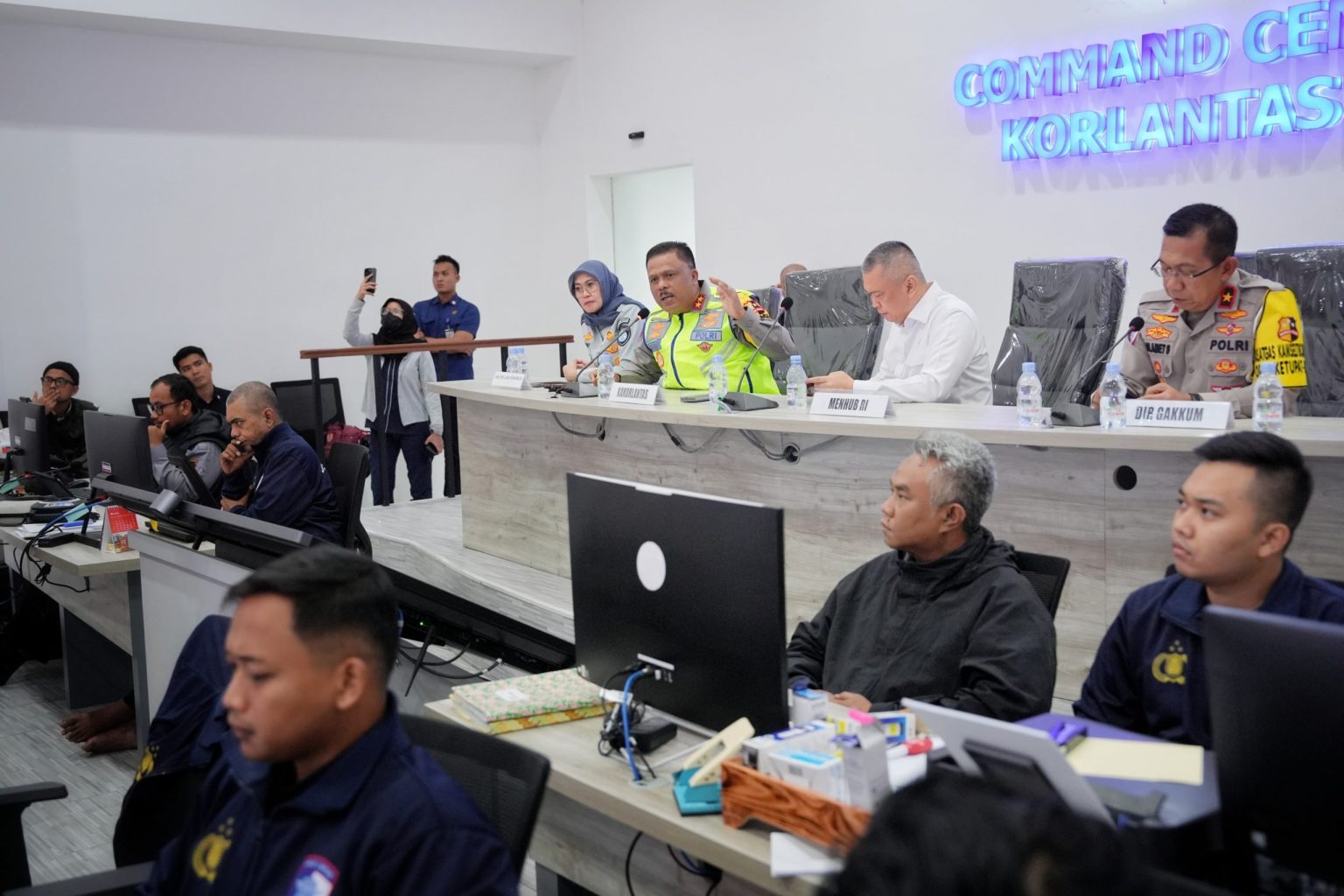 Antisipasi Arus Balik, Menhub dan Kakorlantas Siapkan Skema Pengendalian di Tol Cikatama