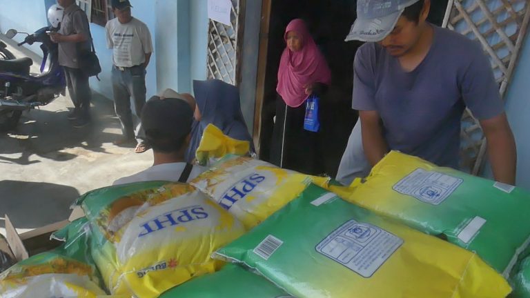 Gerakan Pangan Murah di Temanggung: Bulog Distribusikan 70 Ton Beras
